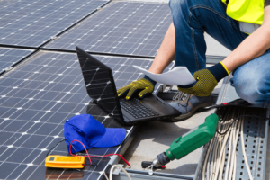 Como garantir a devida segurança em instalações fotovoltaicas?